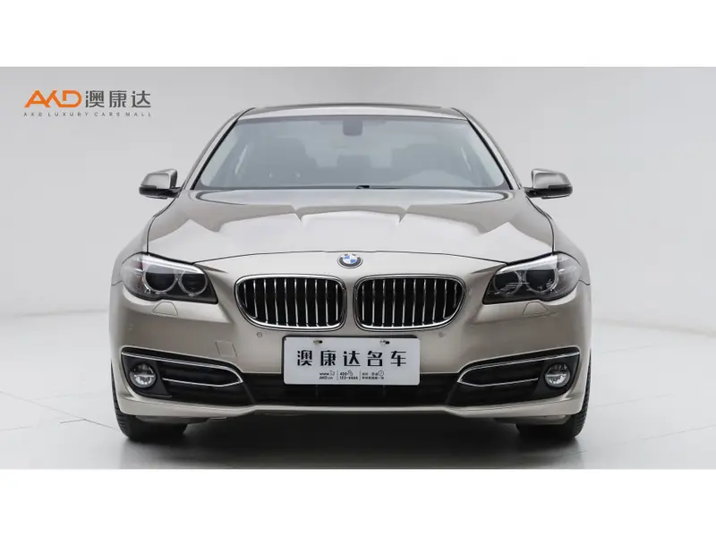 BMW 5 Series — фото 2