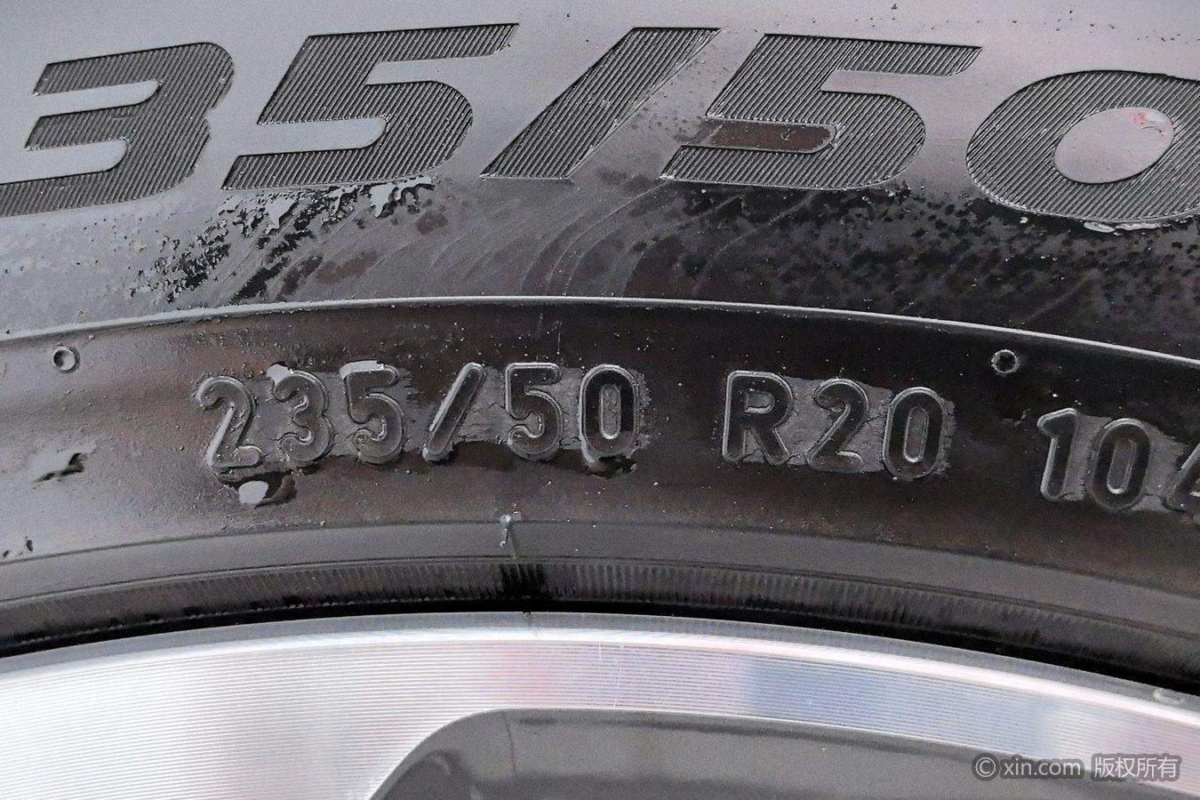 Land Rover Discovery Sport Sport 2020 249PS R-Dynamic HSE Luxury 7 мест