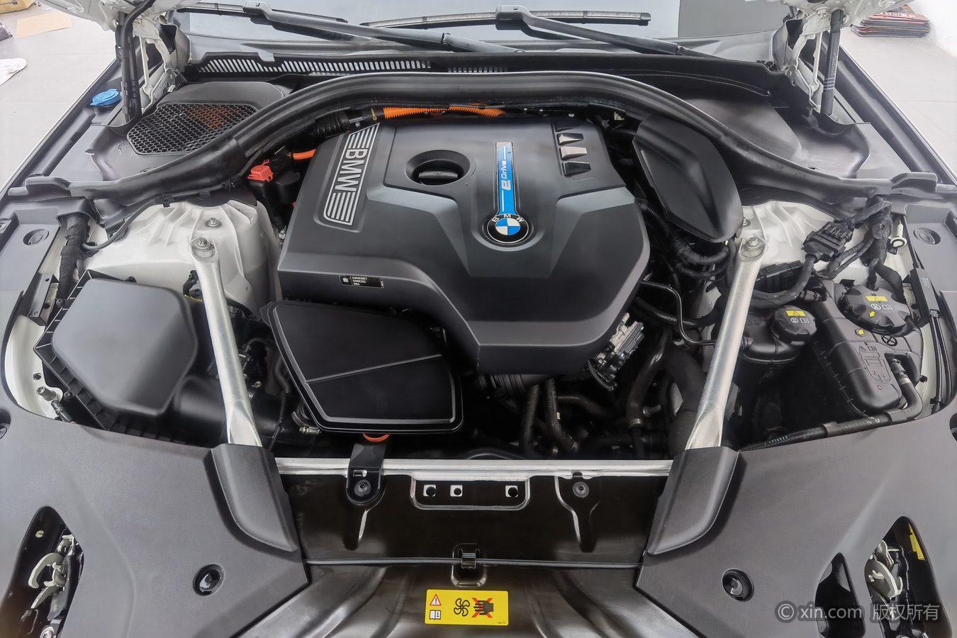 BMW 5 серииPHEV 5 PHEV 2020 530Le Luxury