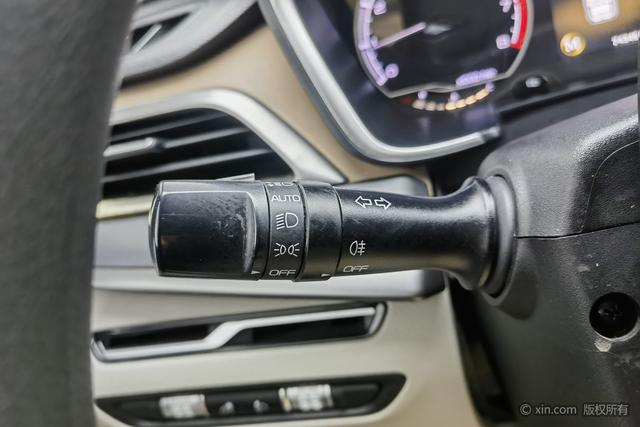 Geely Jiaji 2019 1.5 TD MT — фото 16