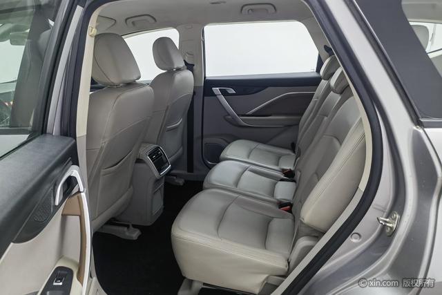 Geely Jiaji 2019 1.5 TD MT — фото 19