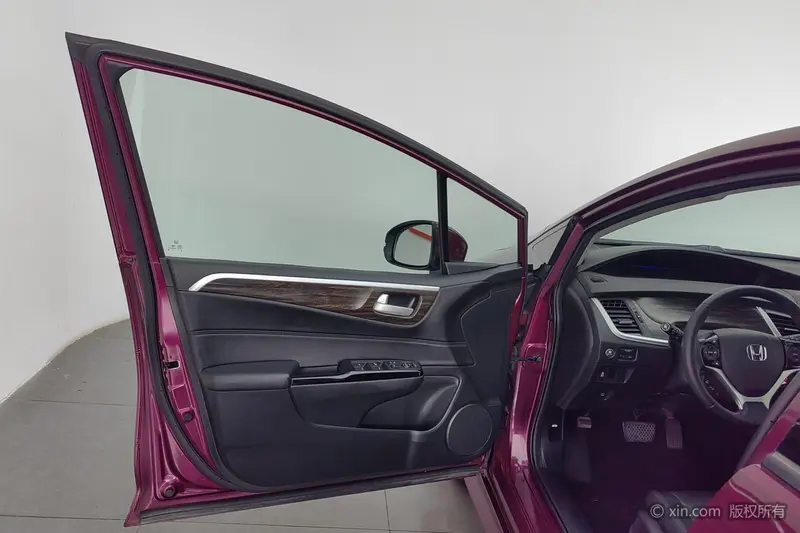 Honda Jade 210TURBO CVT люкс 5 — фото 16