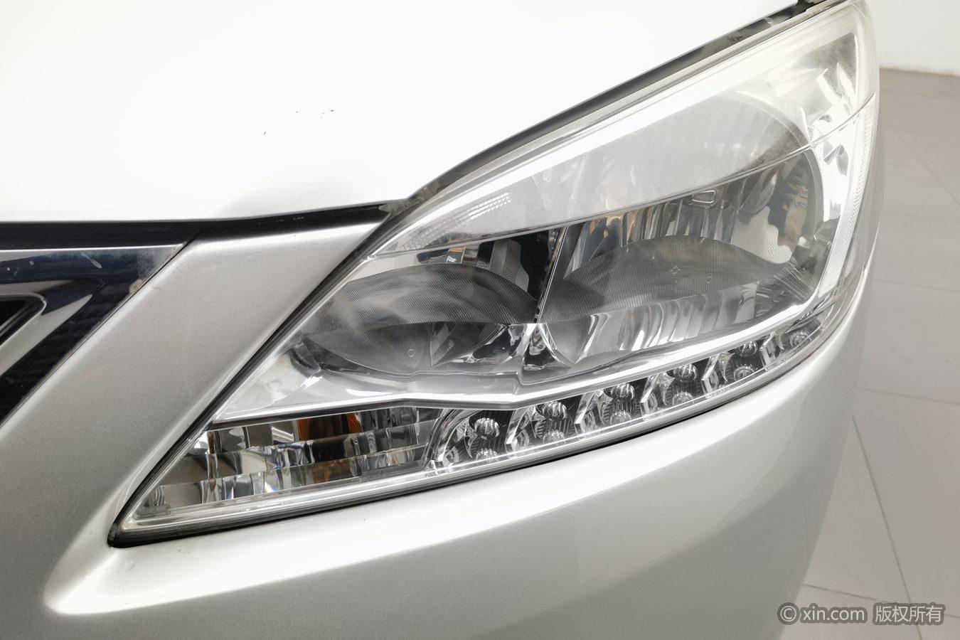 Nissan Sylphy 2012 1.6XL CVT Luxury