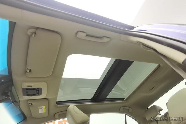 Toyota Camry 2018 2.5 HG — фото 20