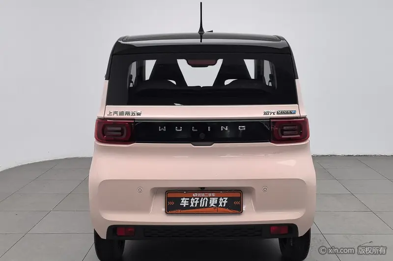 Wuling Hongguang MINI EV — фото 3