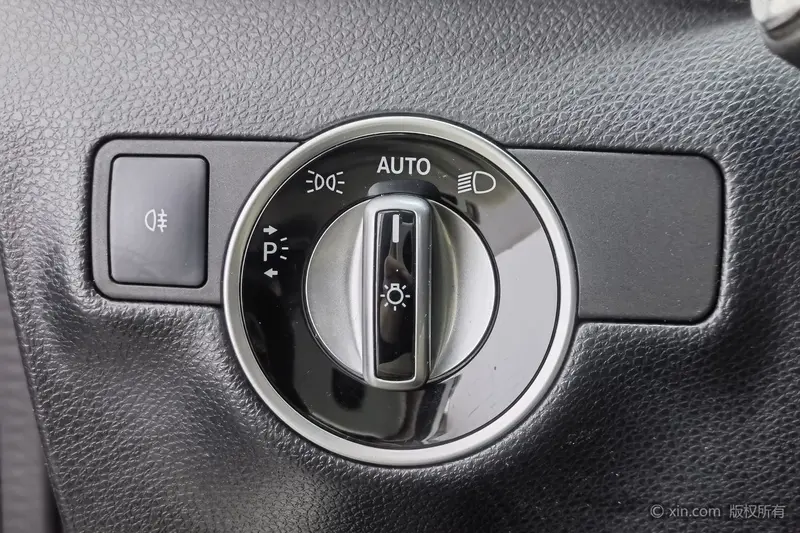 Mercedes-Benz B-Class — фото 11