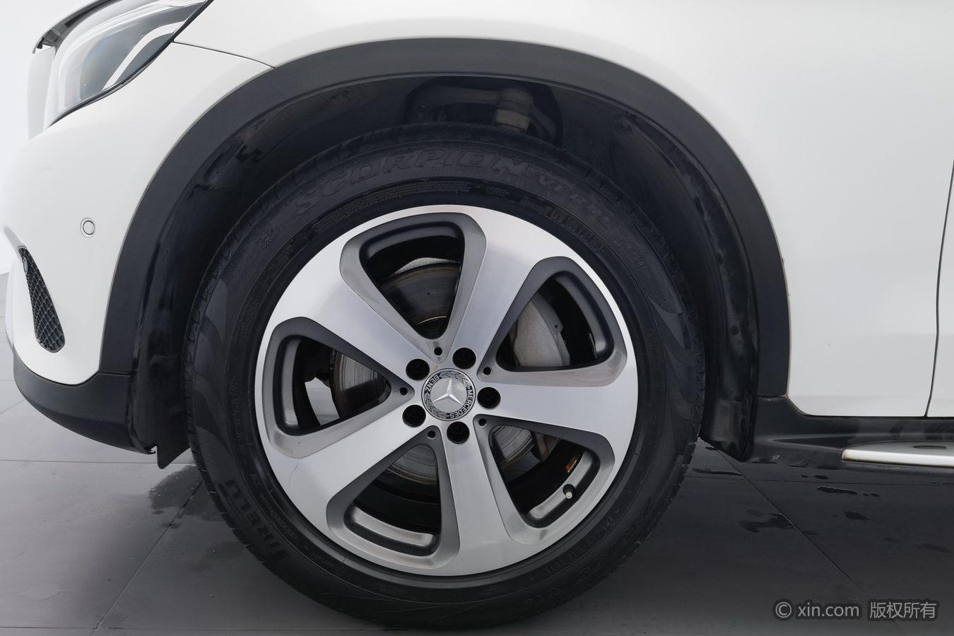 Mercedes-Benz GLC 2016 GLC 260 4MATIC Luxury