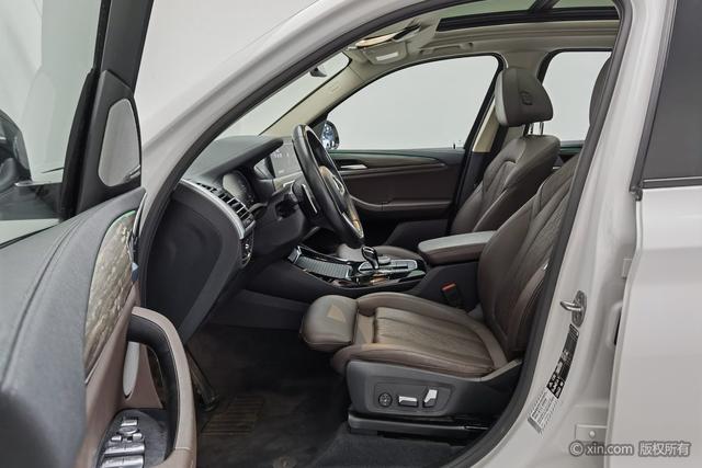 BMW X3 2022 x Drive 30i Leading M — фото 17