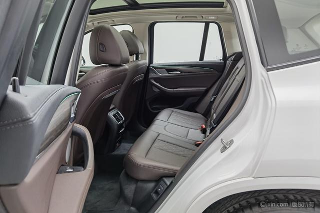 BMW X3 2022 x Drive 30i Leading M — фото 19