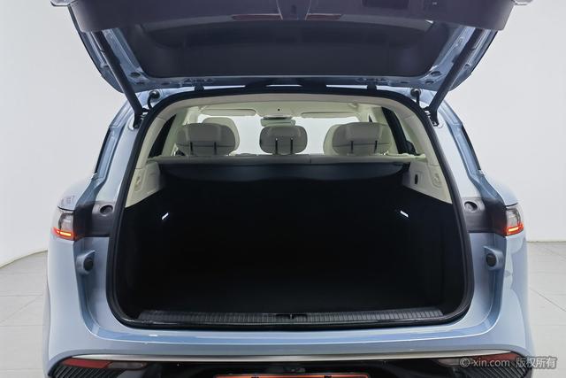 Lan Tu FREE id 3775580 из Китая 24