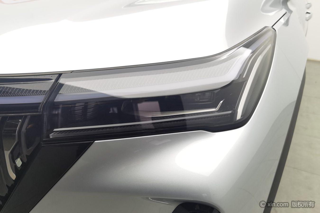 Geely Boyue L L 2025 2.0TD DCT