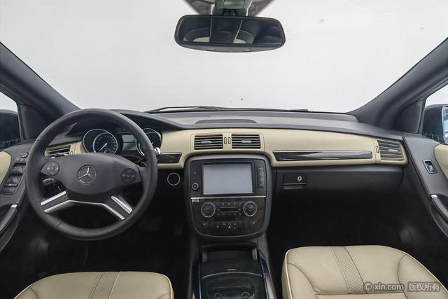 Mercedes-Benz R-Class 2015 R 320 4 MATIC Luxury — фото 13