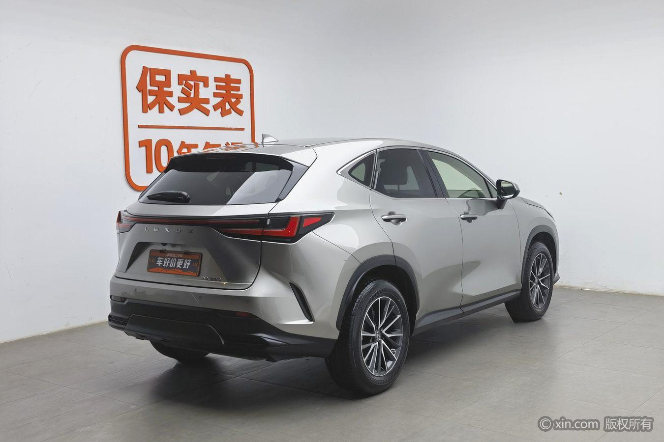 Lexus NX 2022 260