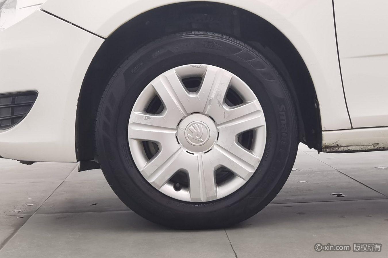 Skoda Fabia 2012 1.4L MT