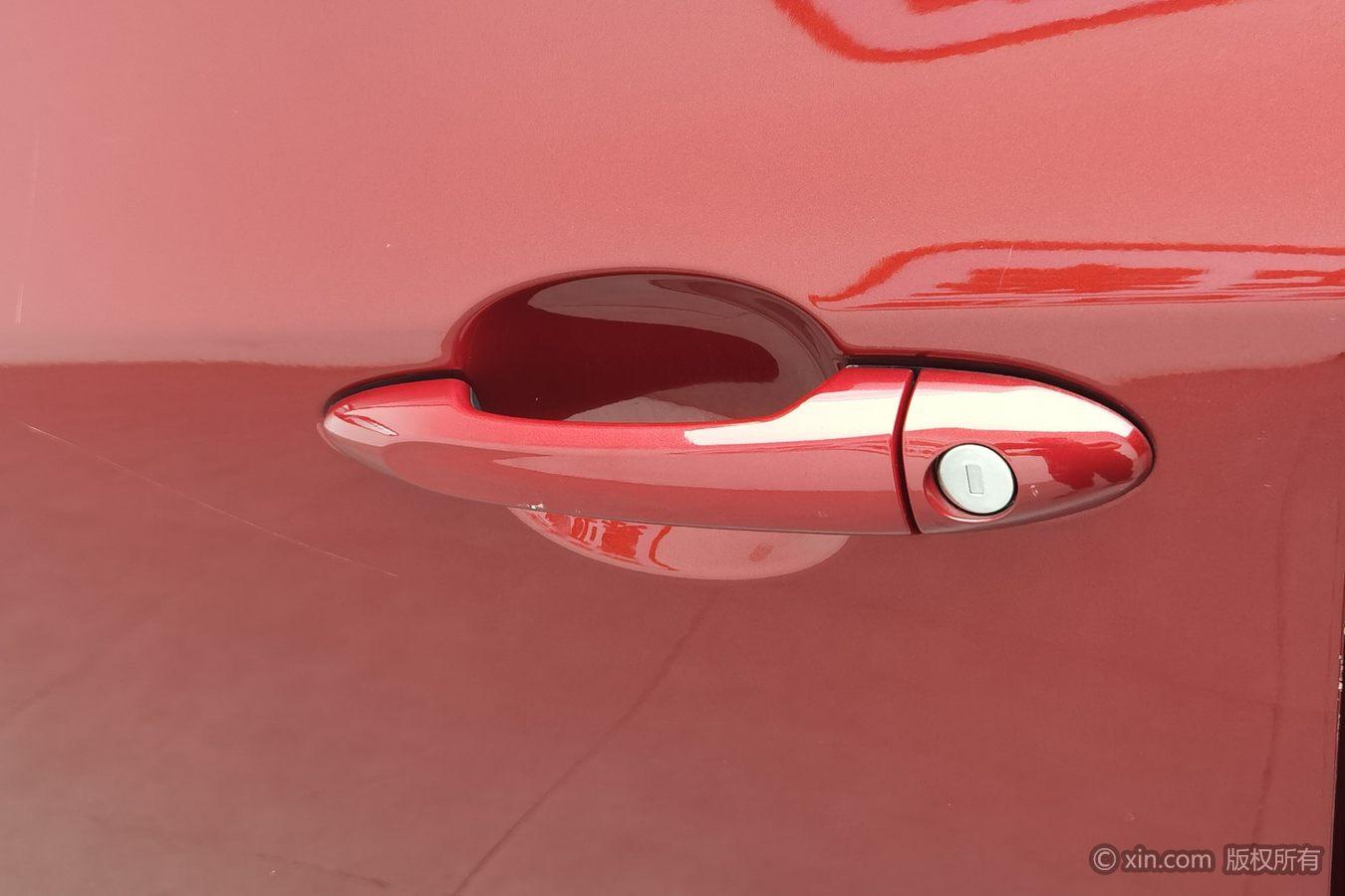 Chevrolet Monza 2019 RS 330T AT