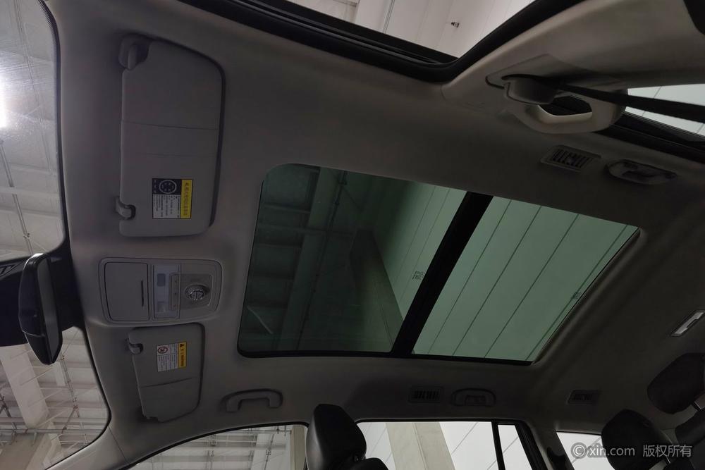 Roewe RX8, фото 21
