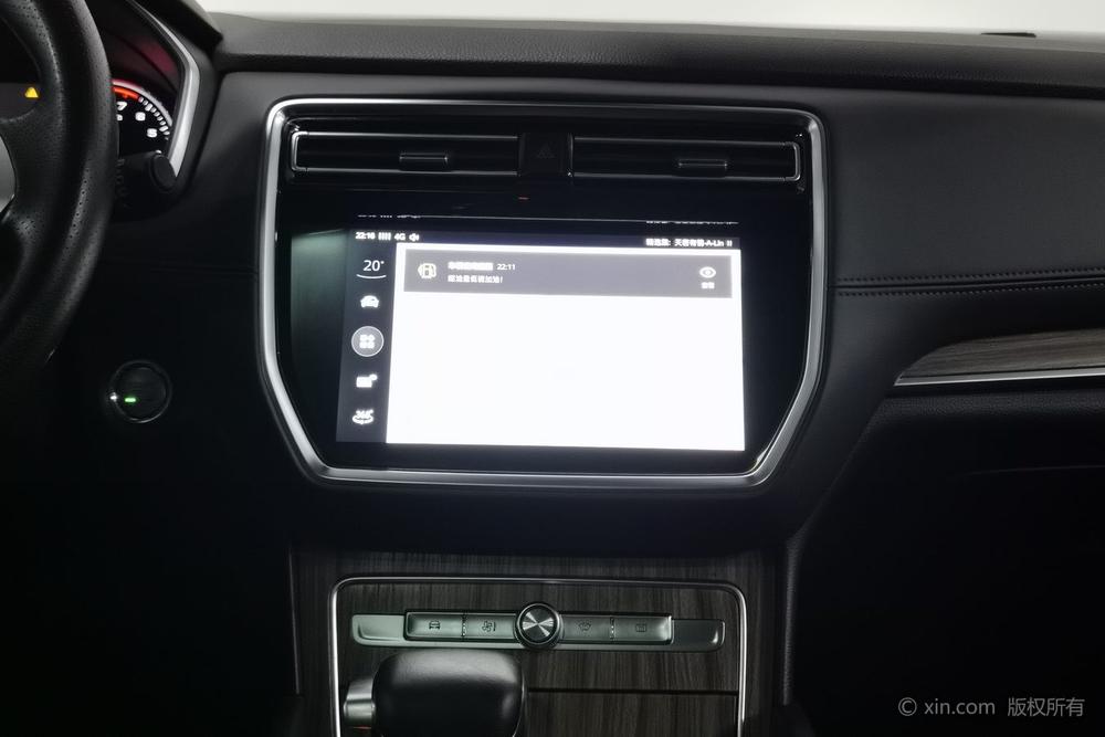 Roewe RX8, фото 12
