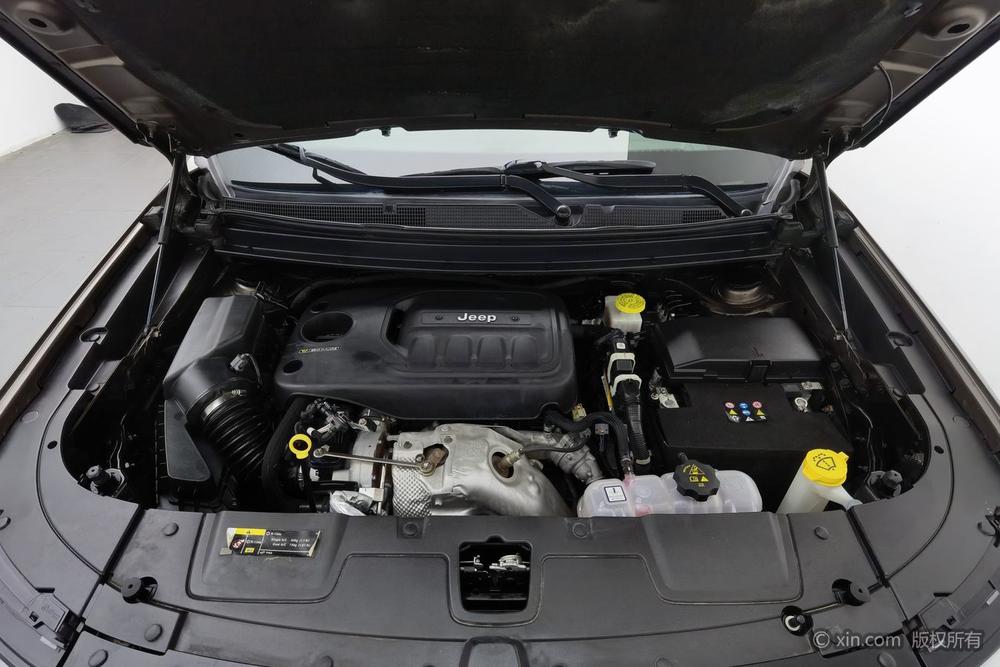 Jeep Commander, фото 5