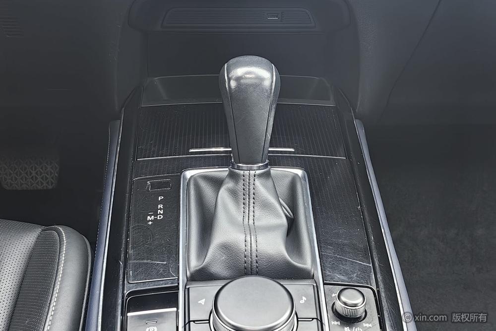 Mazda CX-30, фото 14