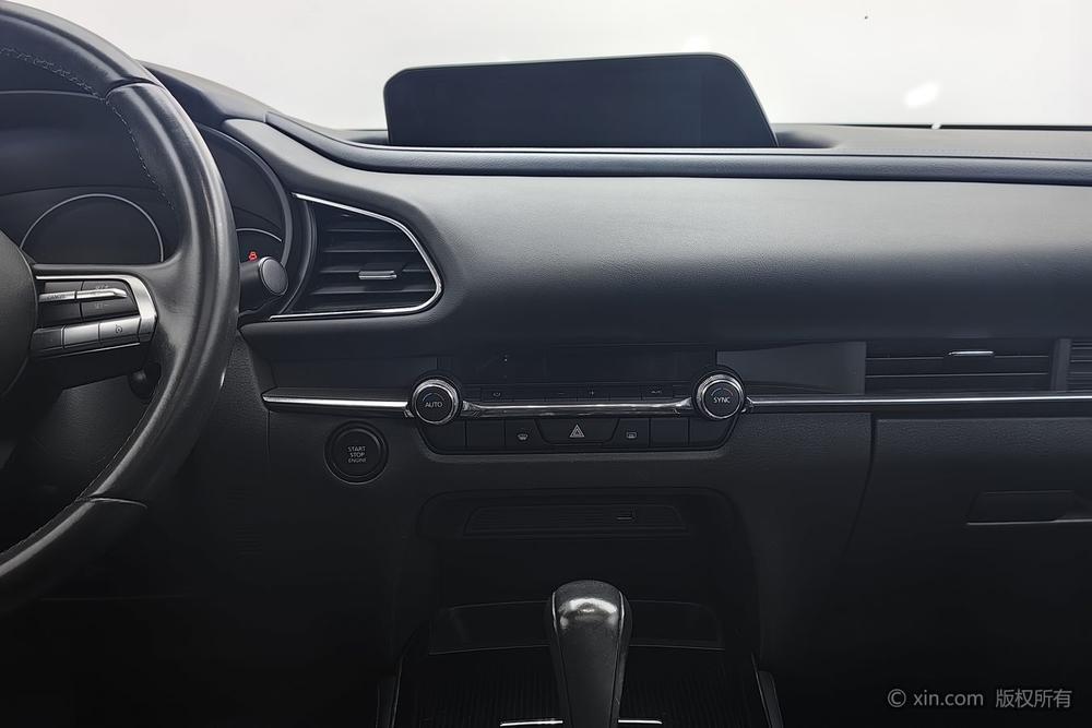 Mazda CX-30, фото 11