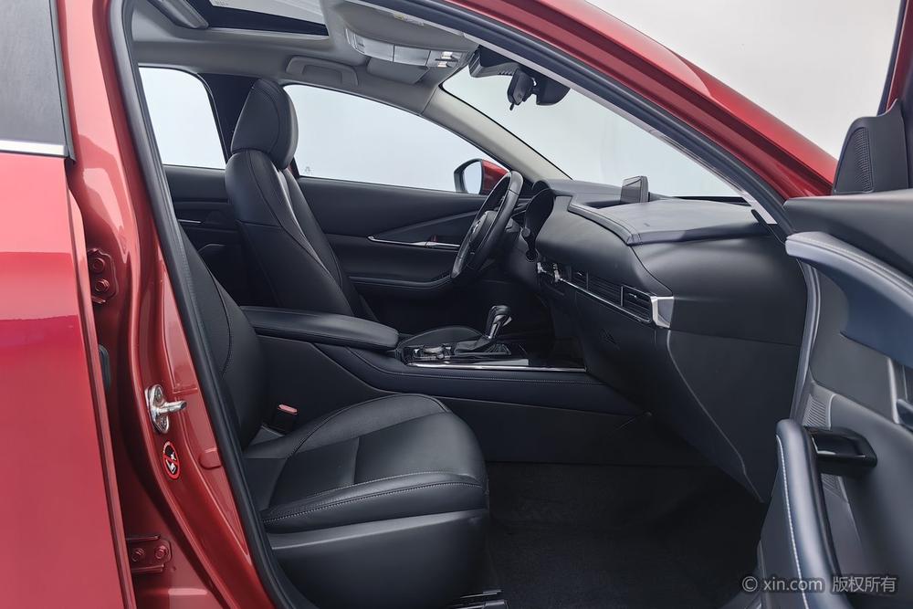 Mazda CX-30, фото 24