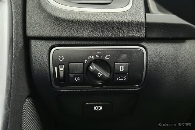 Volvo S60 2018 S 60 L T 4 — фото 15