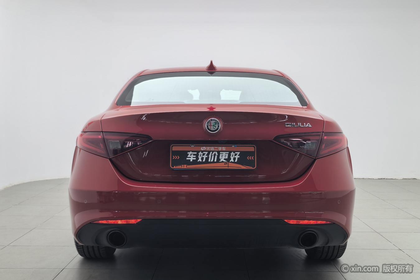 Alfa Romeo Giulia 2022 2.0T 280HP Ti