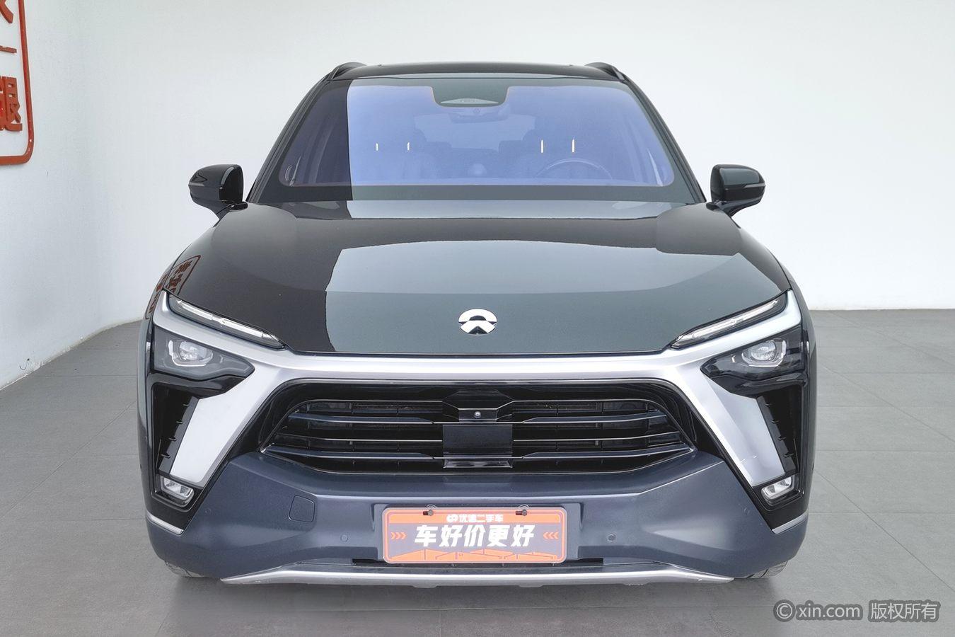 NIO ES8 2020 415KM мест