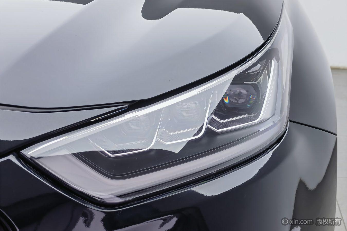 Toyota Crown Kluger 2022 2.0T AT