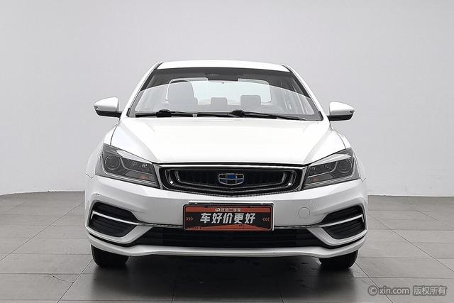Geely Emgrand 2018 1.5 L MTLuxury — фото 2