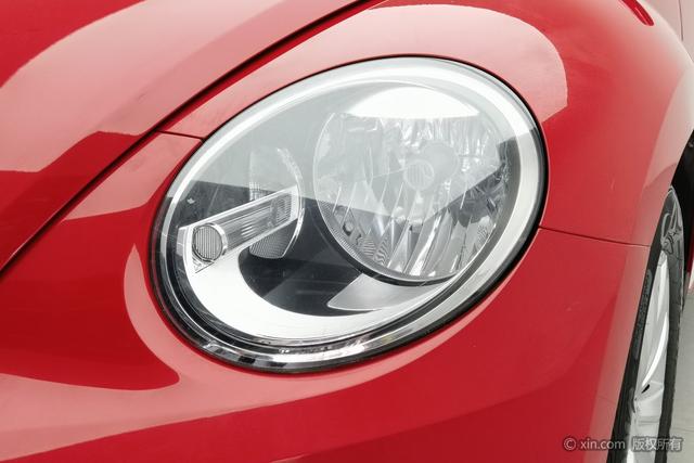 Volkswagen Beetle 2015 180 TSI — фото 7