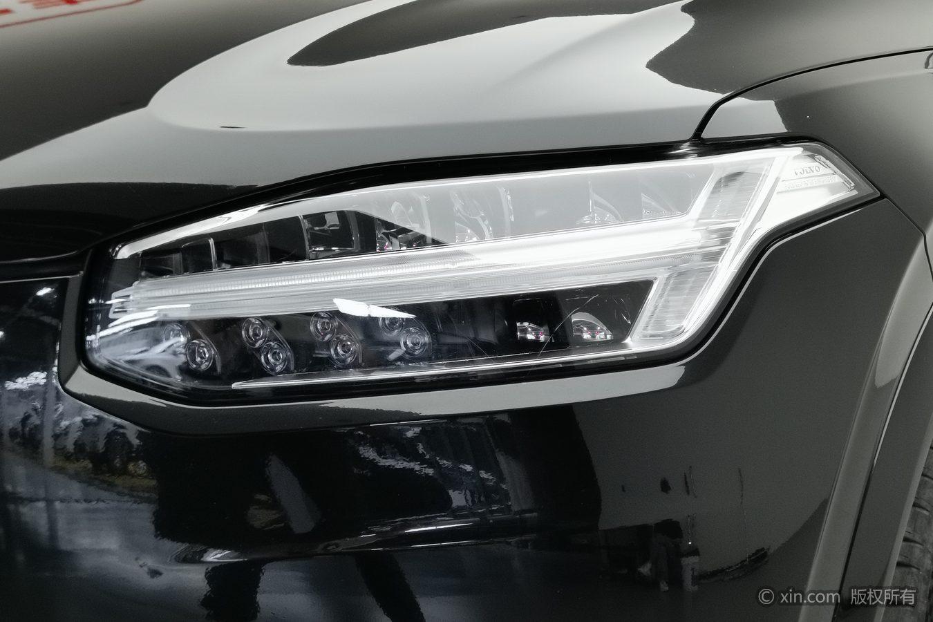 Volvo XC90 PHEV 2023 E T8 Luxury 7 мест