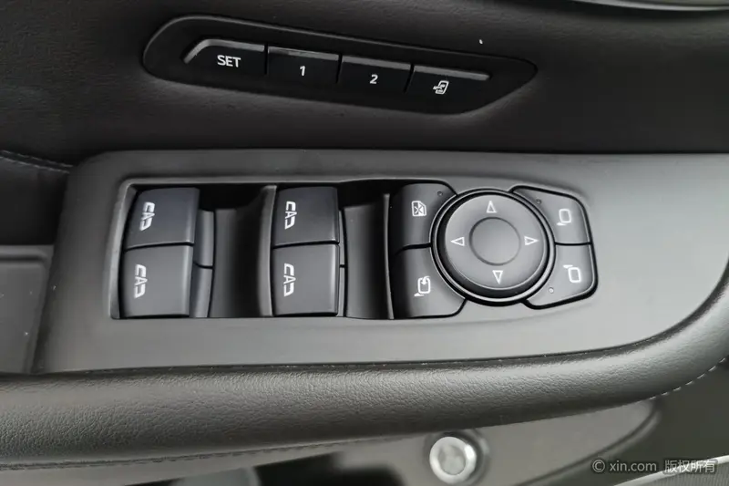 Buick Enclave — фото 17
