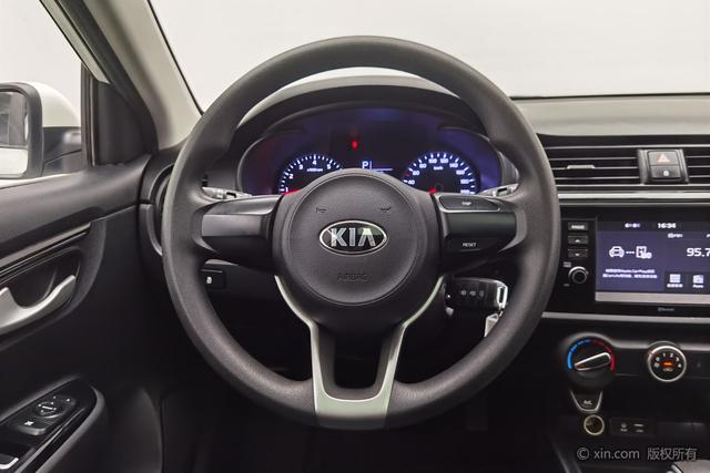2017 Kia K2 thumbnail 5