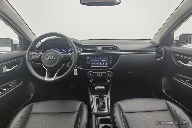 2017 Kia K2 thumbnail 4