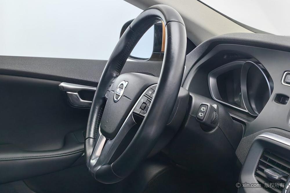 Volvo V40, фото 8
