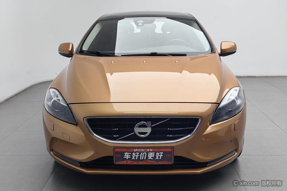 Volvo V40, фото 2