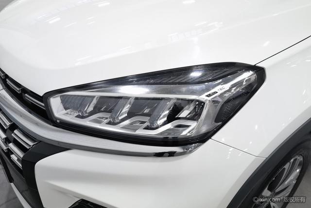 Chery Tiggo 8 2019 1.6 TGDI AT — фото 7