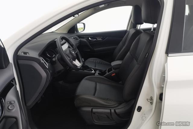 Nissan Qashqai 2019 2.0 L CVT — фото 17