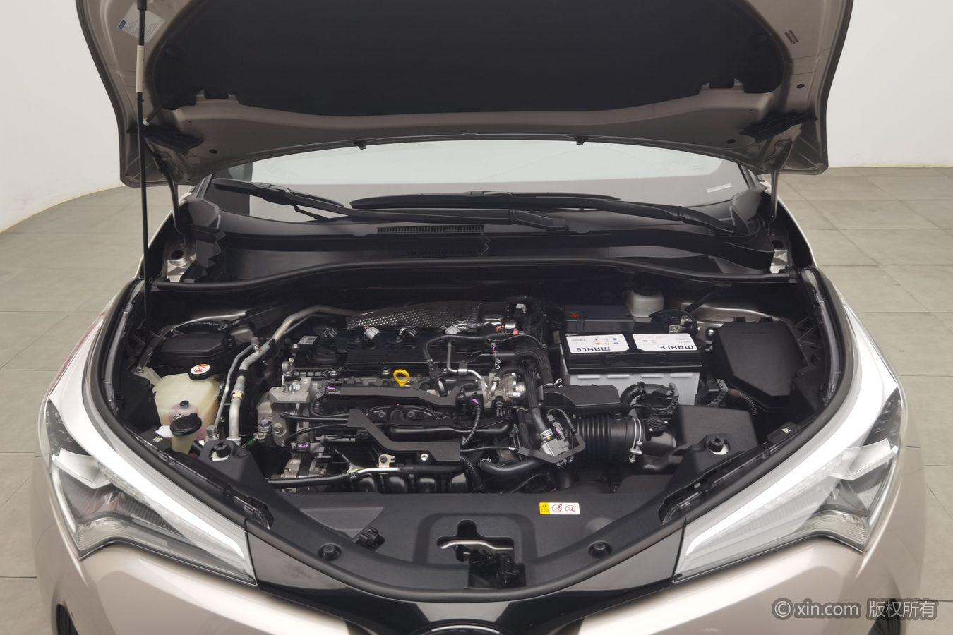 Toyota C-HR 2018 2.0L Luxury VI