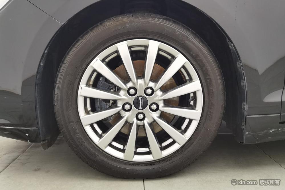 Lincoln MKZ, фото 8