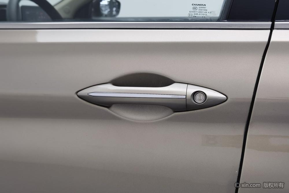 Changan Eado DT, фото 8