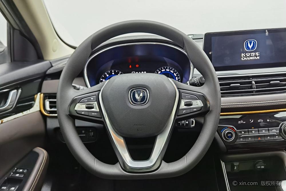 Changan Eado DT, фото 13