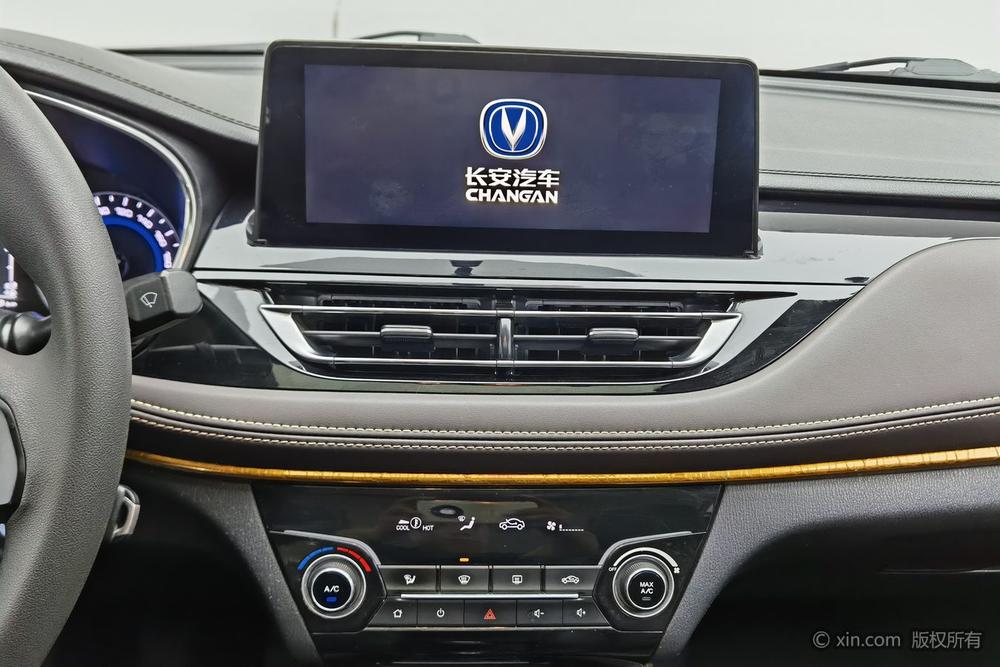 Changan Eado DT, фото 12