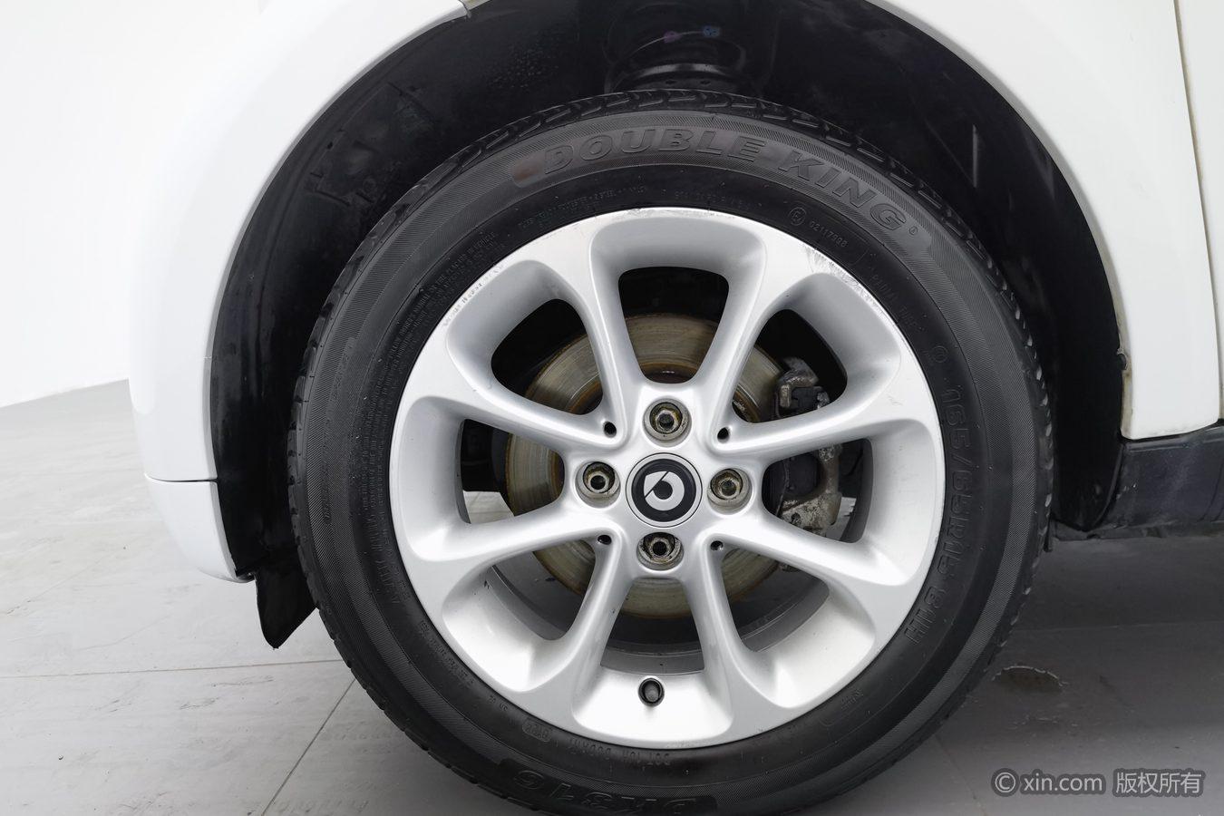 Smart fortwo 2015 1.0L 52