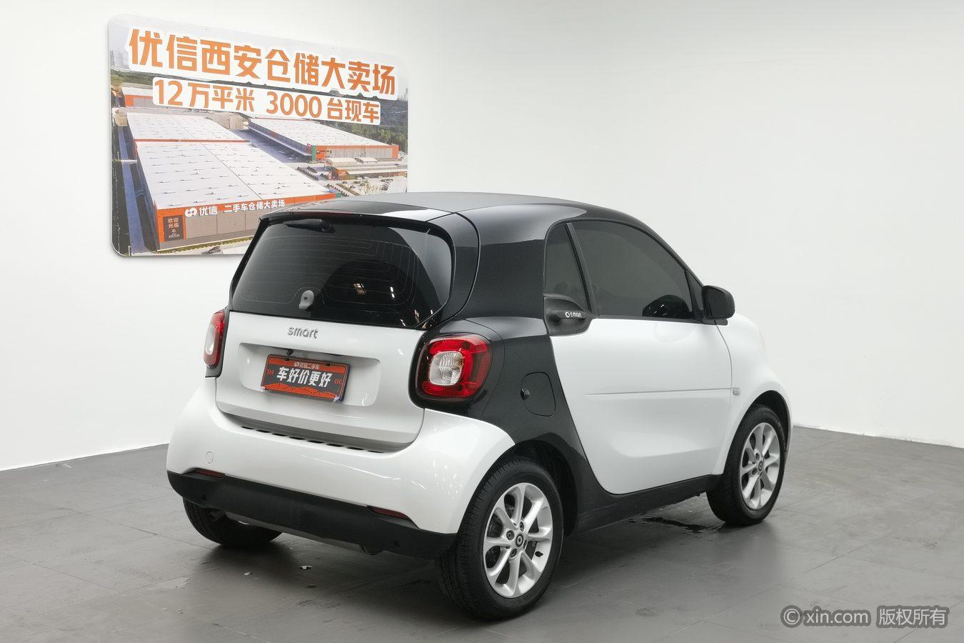 Smart fortwo 2015 1.0L 52