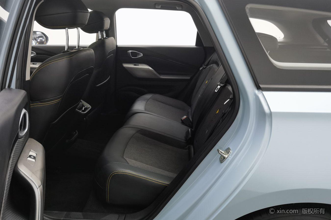 Baojun Valli 2021 1.5T yi li mu chang CVT Люкс