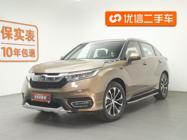 Honda Avancier 2017 года выпуска