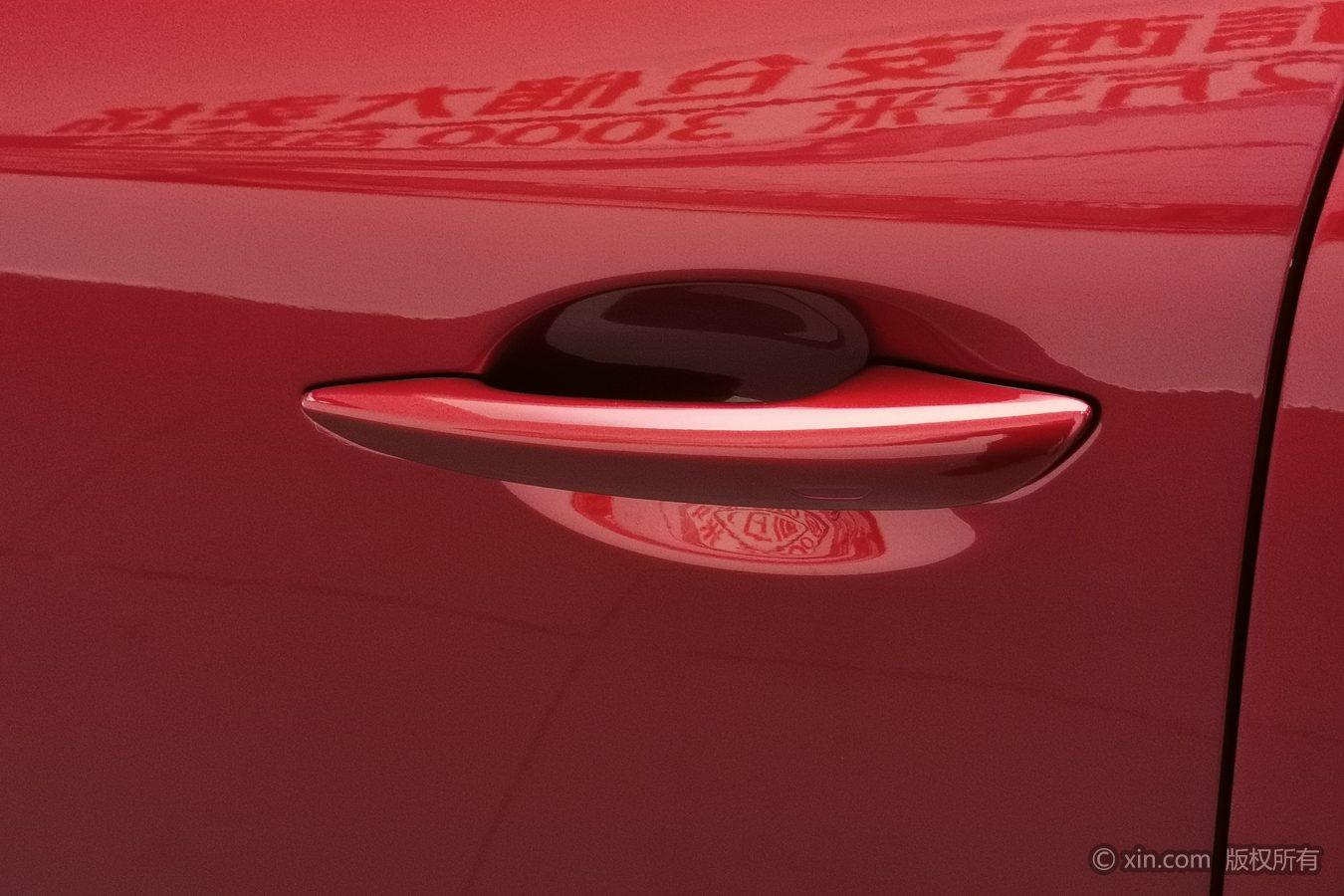Mazda 3 Angkesaila 2023 Красный из Китая