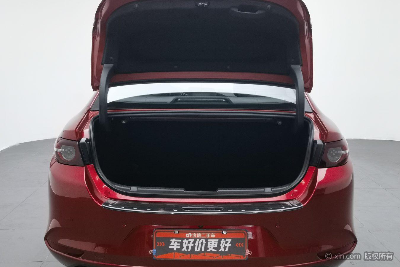 Mazda 3 Angkesaila 2023 Красный из Китая, фото 5